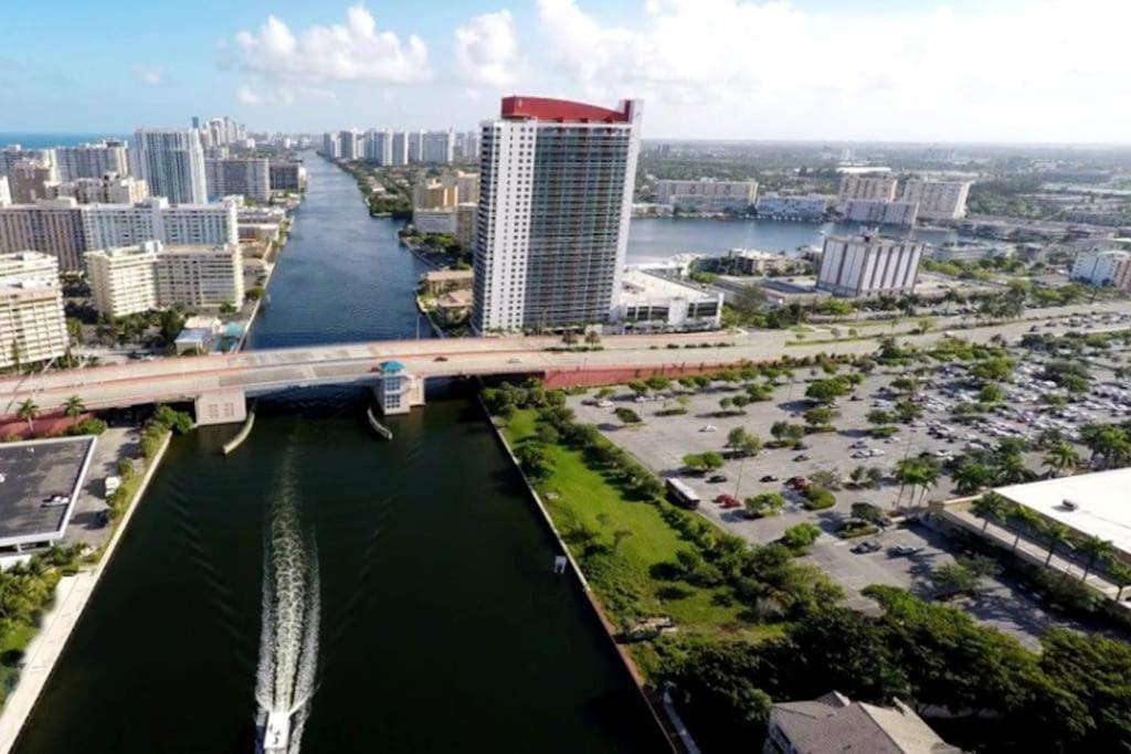 Miami Beach 1B/1B Incredible View Apartment With Kitchen Hallandale Beach Exterior foto